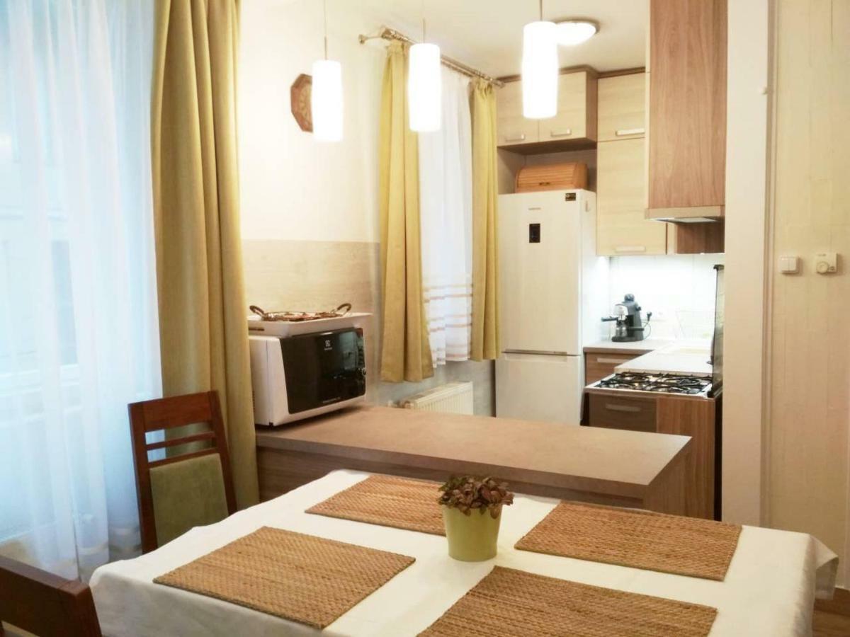 Zsuzsa Apartman Budapest Exterior foto